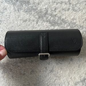 Louis Vuitton 3 watch travel case